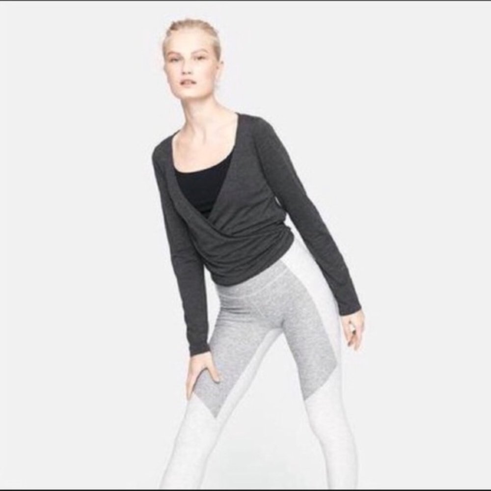 Outdoor Voices Merino Plie Wrap Charcoal Small